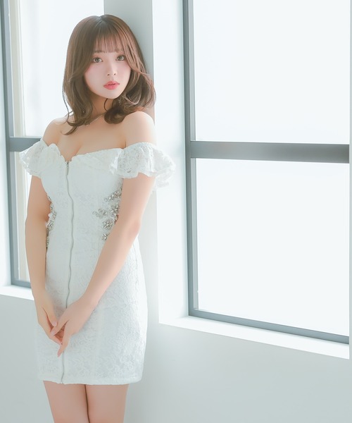 Tika 袖ありシアーレース切り替えメタルプレートバストジップアシメタイトドレス 楽天市場】Tika メタルプレートフレームハーフジップミニドレス