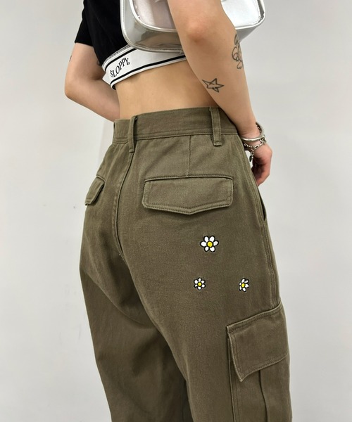 「WHO'S WHO gallery」 カーゴパンツ FREE カーキ レディース_画像5