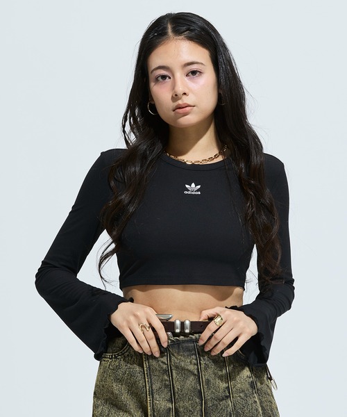 トップス s adidas（アディダス） adidas tシャツ エッセンシャルズ スカラップ