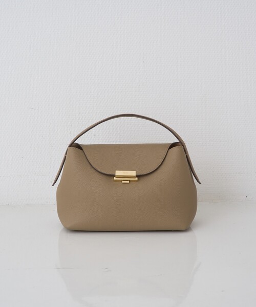 【美品】PUNTI./プンティ MAGNOLIA ショルダーバッグ ミルク PUNTI.（プンティ） ショルダーバッグ バッグ 「PUNTI. / プンティ