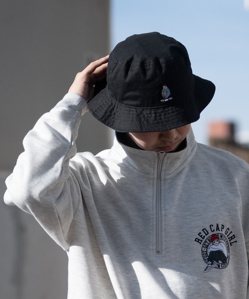 希少　GUCCI バケットハット　プリント　ビーチ　総柄　ホワイト　レッド　帽子 グッチ×ザノースフェイスGUCCI×THE NORTH FACE ロゴ総柄