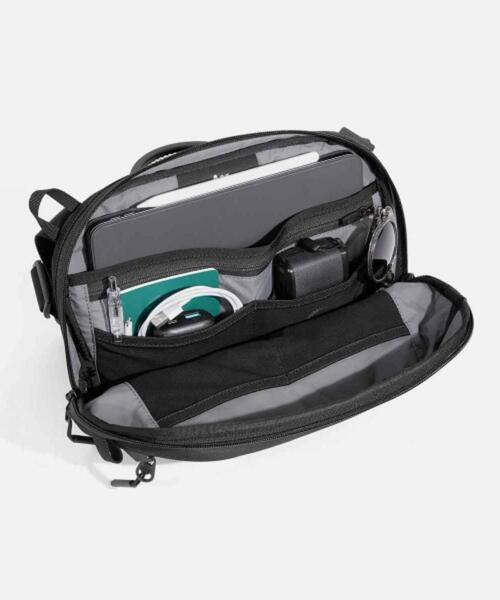 Aer（エアー） ウエストポーチ Day Sling 3 Max BLACK メンズ
