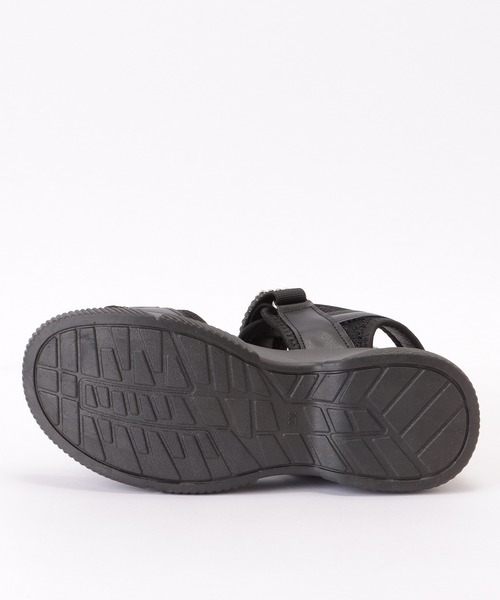 callneブラックレザーサンダル ストラップ付き Clarks Coledale Strap / コールデールストラップ （ブラック