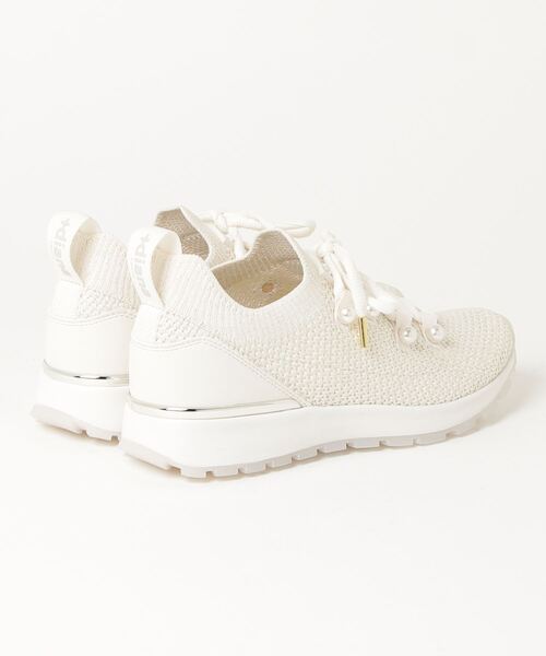 【新品】DIANA パール飾り きれいめニットスニーカー diana スニーカー 「軽量」パールデザイン ニットスニーカー