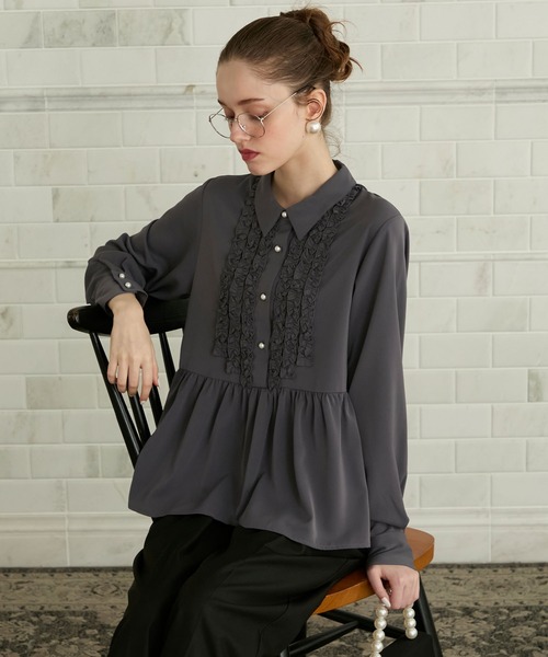 【完売品】TWILL ラウンドペプラムボリュームブラウス 完売品 TWILL ラウンドペプラムボリュームブラウス ホワイト - メルカリ