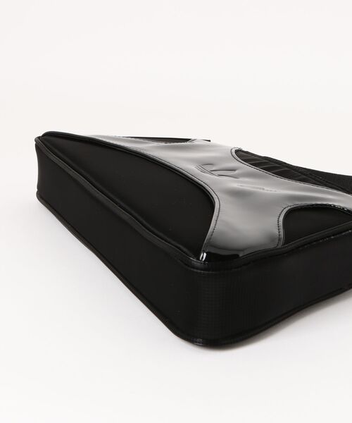 【adidas】 アディダス U CLUTCH SH BAG バッグ BLACK 国内発送 adidas ウエストポーチ アディダス U CLUTCH SH BAG バッグ