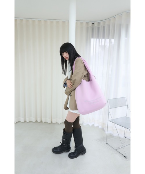 smyeon ソフトタッチ刺繍ショルダーバッグ Smyeon ショルダーバッグ バッグ Soft embroidery shoulder bag/ソフト