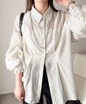 ブラウス シャツ 羽織るだけでサマになる。タッ...の詳細画像2
