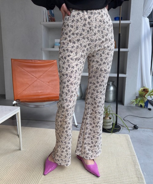 【つぶきち様】FUULLY STUDIO フラワープリントフレアパンツ FUULLY STUDIO パンツ フラワープリントフレアパンツ レディース