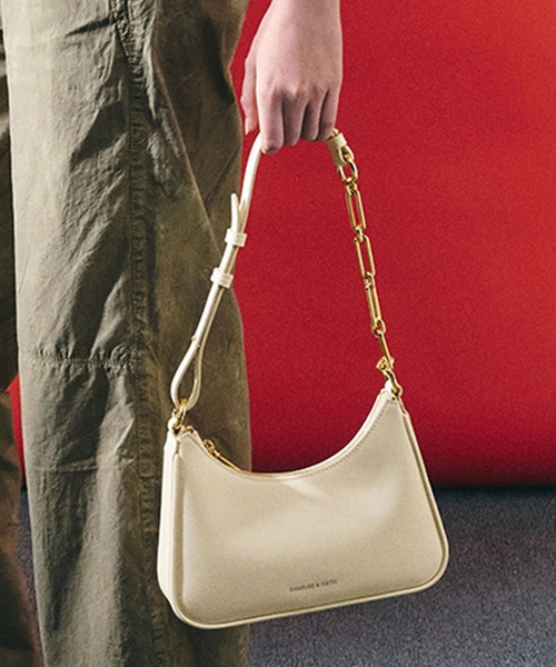 ★CHARLES&KEITH Lane レーン チェーンショルダーバッグ/送料込 CHARLES ＆ KEITH ショルダーバッグ バッグ Lane レーン
