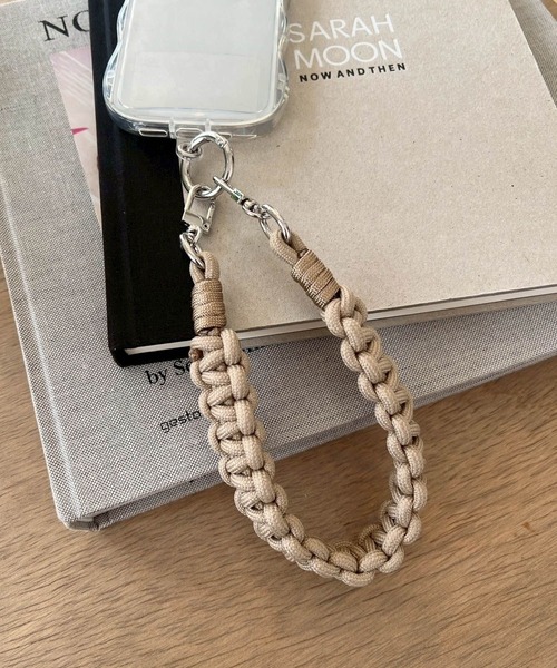 Me%（ミィパーセント） 「ストラップシート付き」アミアミハンドル