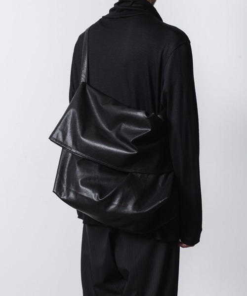 ATTACHMENT（アタッチメント） ショルダーバッグ シンセティックレザー