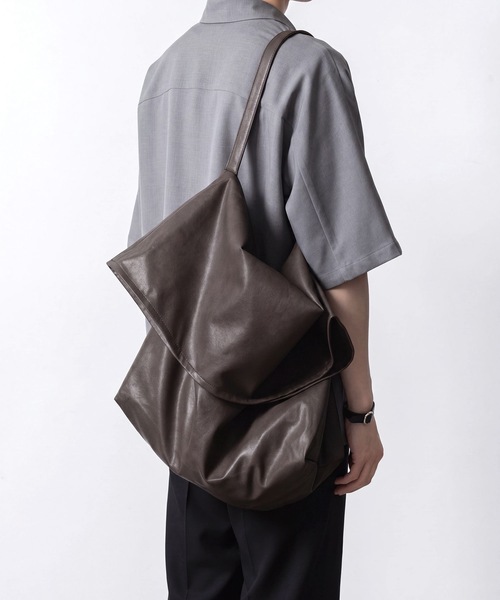 ATTACHMENT（アタッチメント） ショルダーバッグ シンセティックレザー