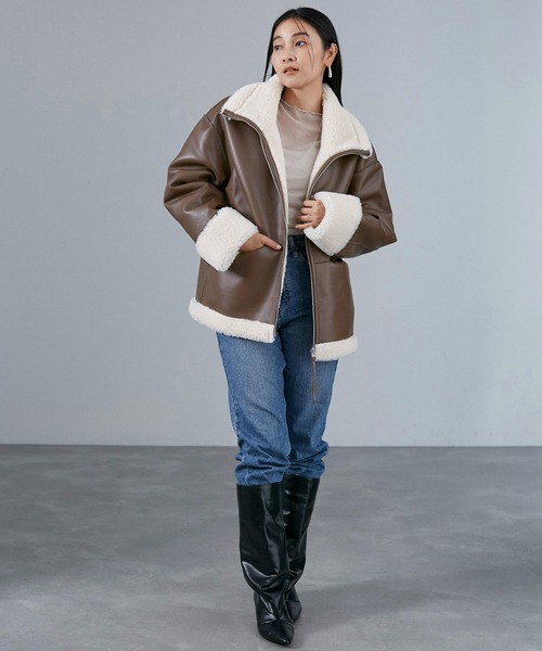 GIMO'S のライトグレーの軽く柔らかいトスカーナムートンスエードコート。 CEE_SEE 「CE'E_SE'E」 ムートンコート FREE ライトグリーン