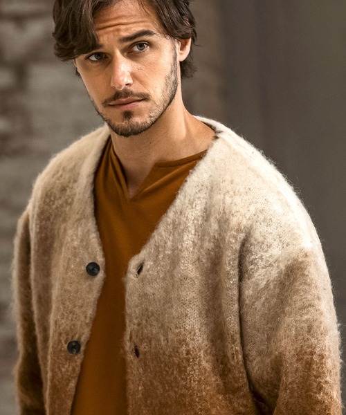 AKM Contemporary（エイケイエムコンテンポラリー） カーディガン