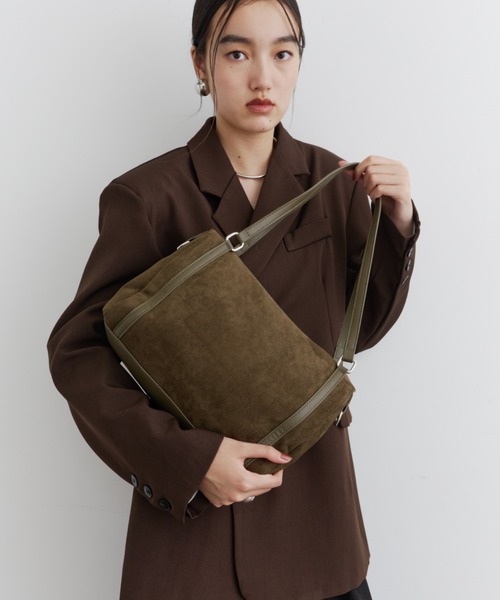 DFFUR. ボストンバッグ 2WAYスエードボストンバッグ レディース
