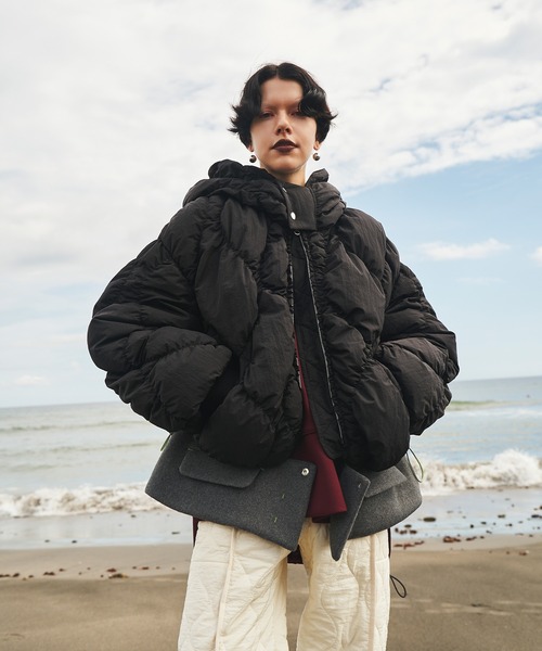 OMMO（オーエムエムオー） コート アウター SHIRRING LAYERED DOWN CT