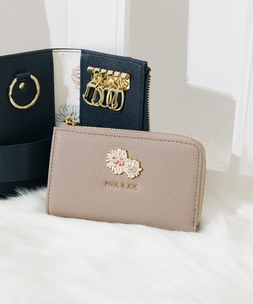 PAUL & JOE ACCESSOIRES（ポールアンドジョーアクセソワ） キーケース