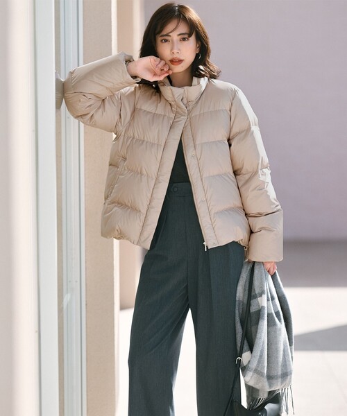 23区（ニジュウサンク） ダウンジャケット 38 グリーン レディース