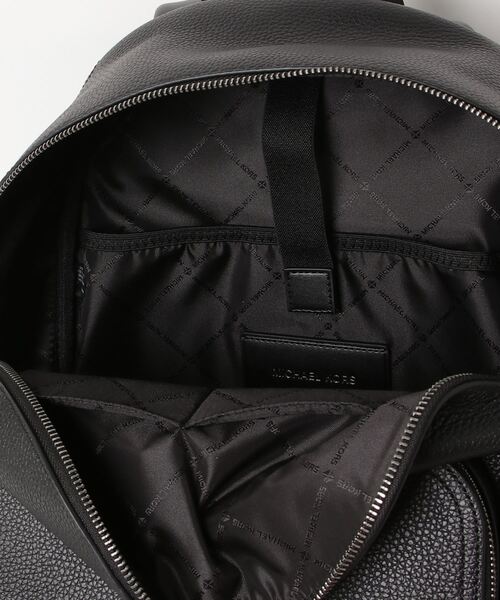 「MICHAEL KORS」 リュック FREE ブラック メンズの画像