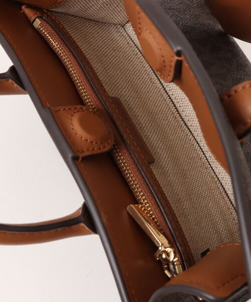 MICHAEL KORS（マイケルコース） ショルダーバッグ バッグ SCARLETT