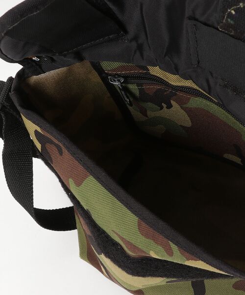 「Manhattan Portage」 カモフラージュショルダーバッグ - グリーン メンズ_画像4