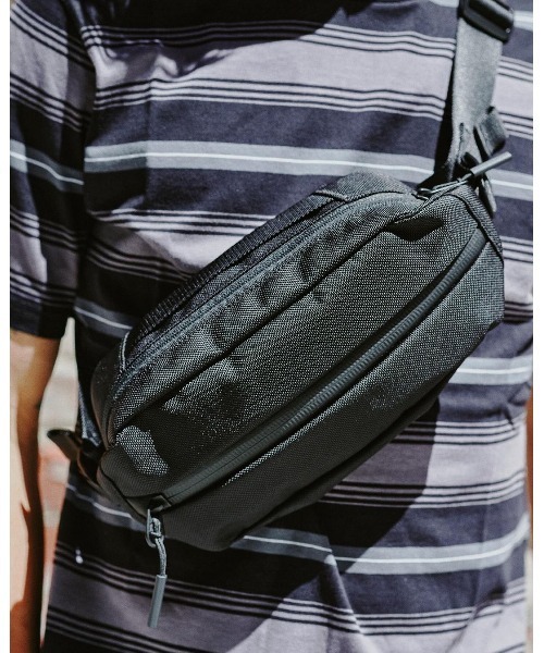 Aer（エアー） ウエストポーチ AER City Sling 2 Black / AER-21031