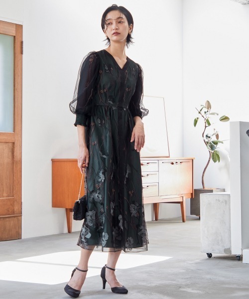独特の素材 Callarus 「Callarus」「結婚式・お呼ばれ・パーティー ドレス スーツ・フォーマル・ドレス