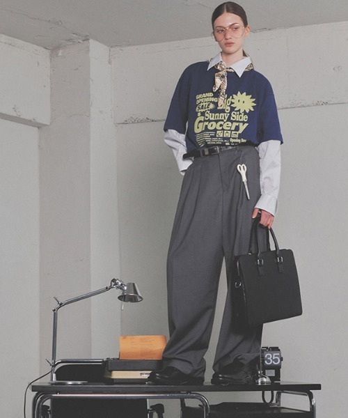 tシャツ A'GEM/9 × .kom「MAIN BOOTH/メインブース」Cinema T-Shirt/シネマ半袖カットソー レディース メンズ A'gem 9（エージェムナイン）の「A'GEM/9 × .kom『MAIN BOOTH