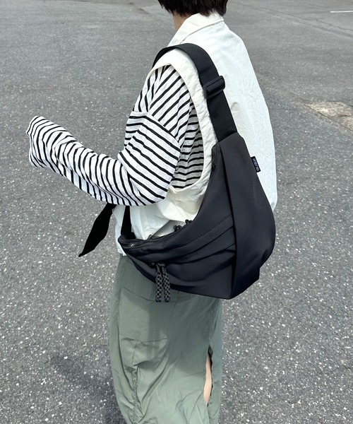 CRB ウエストポーチ ウエストバッグ ジップ配色ボディバッグ