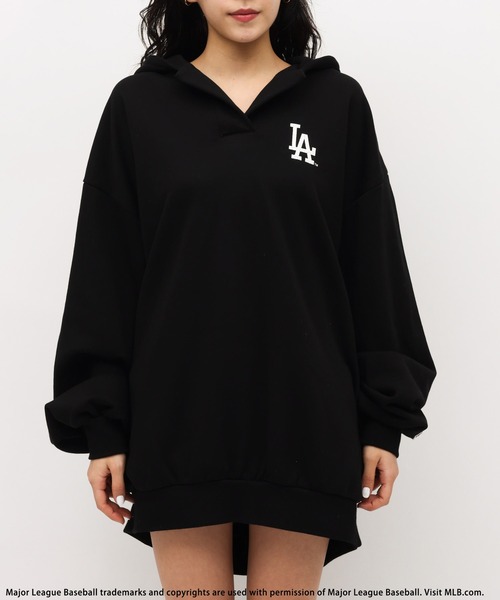BACK TO THE FIELD ワンピース 「MLB」クラックプリントパーカー
