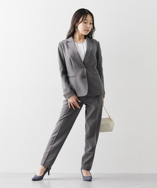 美品【大きい胸専用】RISPY 洗える ストレッチパンツスーツ（吸汗速乾） ニッセン レディーススーツ 【大きい胸専用】RISPY 洗えるパンツ