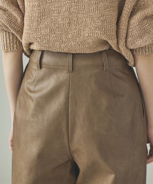 Curensology（カレンソロジー） パンツ /ヴィンテージフェイクレザー