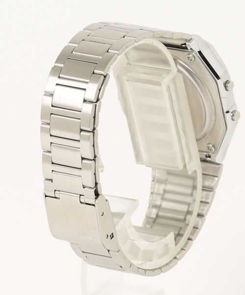 「CASIO」 デジタル腕時計 - シルバー レディース_画像2