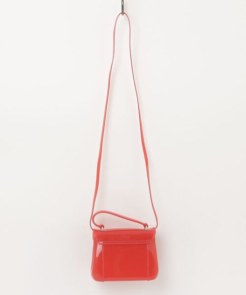 FURLA A4対応 2WAY レザー ハンドバッグ ショルダーバッグ レッド FURLA（フルラ） 2WAYバッグ - レッド レディース : ZOZOTOWN Yahoo!店