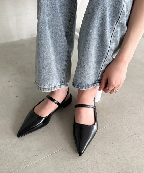 BRENTA ブレンタ プチヒール ストラップ パンプス ミュール ポインテッド BRENTA ポインテッド ミュールパンプス | maison