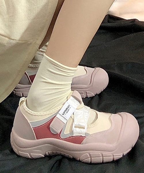 Mu21 サンダルみたいなスニーカー 美品です - メルカリ