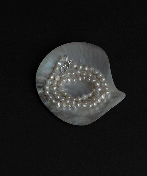 ネックレス SMELLY so’　pearl hook necklace レディースの画像