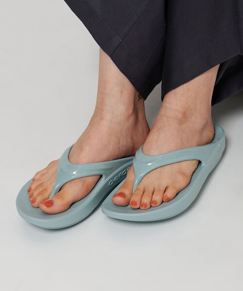 OOFOS（ウーフォス） サンダル 「OOFOS」OOlala サンダル レディース