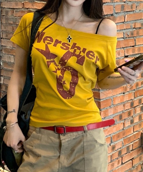 tシャツ オフショルロゴプリントトップス レディース SPIGA tシャツ オフショルロゴプリントトップス レディース