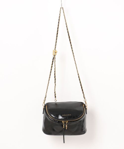 【新品】CHARLES & KEITH クリーム ショルダーバッグ アシメトリック ショルダーバッグ - クリーム | CHARLES & KEITH