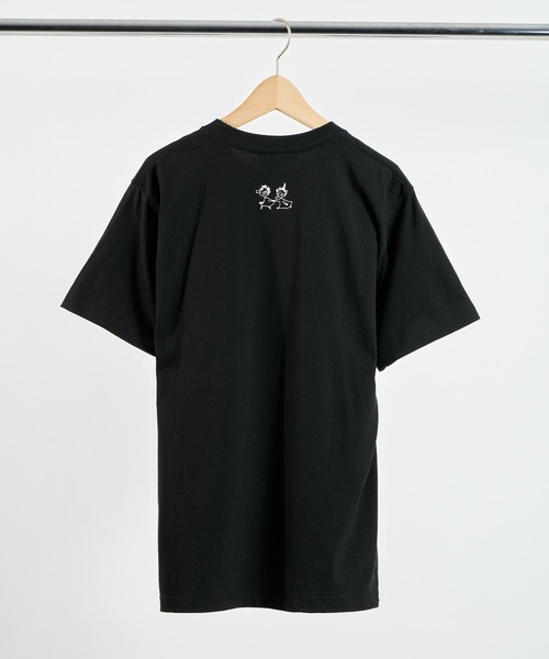 MOOMIN（ムーミン） tシャツ 「 」 プレミアムTシャツ たのしい（飛行