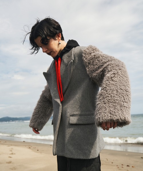 コート アウター SLEEVE FUR BIG SHOULDER CT レディースの画像