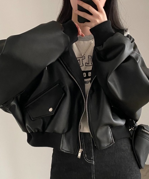 レザージャケット ライダース フード付き ショート丈 ワイドシルエット