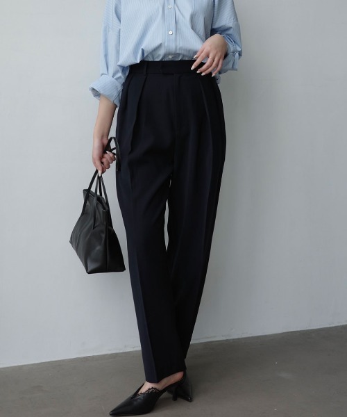 anuans（アニュアンス） パンツ ダブルサテンテーパードパンツ