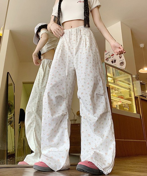 shyam inspiration ワイドパンツ カーゴパンツ 小花柄ドロストカーゴ