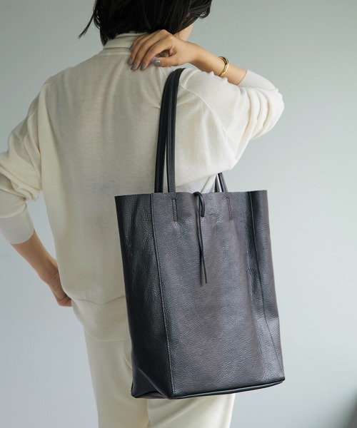 【Hoaw./ウィムガゼット】 美品 訳有り トートバッグ レザー シルバー Whim Gazette（ウィム ガゼット） 「hoaw」トートバッグ FREE シルバー
