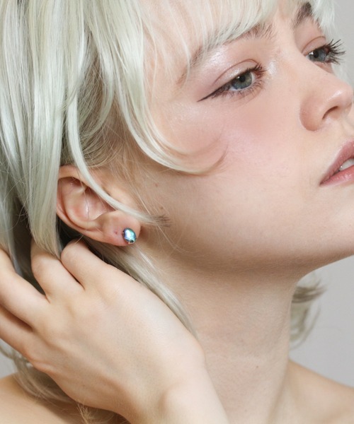 cui-cui（キュイキュイ） ピアス クリスタル / 黒蝶貝 ピアス | K10YG 