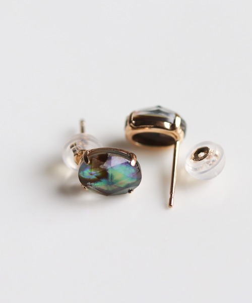 cui-cui（キュイキュイ） ピアス クリスタル / 黒蝶貝 ピアス | K10YG 