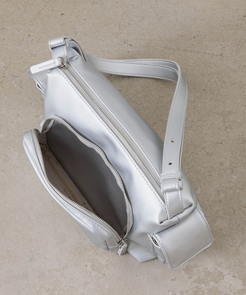 EFOLE ショルダーバッグ バッグ Multi pocket oneshoulder bag